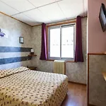 Hotel Des Pyrenees 3*