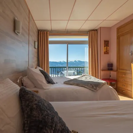 Des Pyrenees Szálloda Font-Romeu-Odeillo-Via