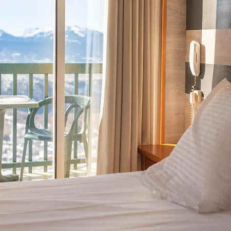 Szálloda Des Pyrenees Font-Romeu-Odeillo-Via