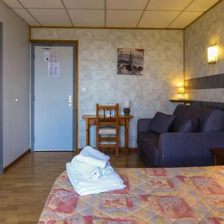 Des Pyrenees Font-Romeu-Odeillo-Via