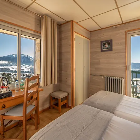 Szálloda Des Pyrenees Font-Romeu-Odeillo-Via