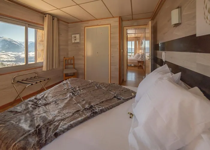 Des Pyrénées Hotel Font-Romeu-Odeillo-Via